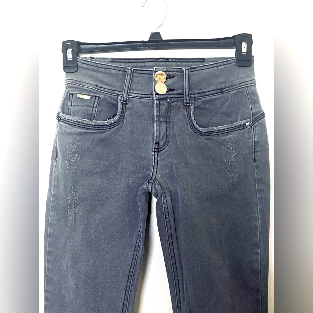 - LANCA PERFUME JEANS! Distressed double button/zipper closure. 5 pocket.M…